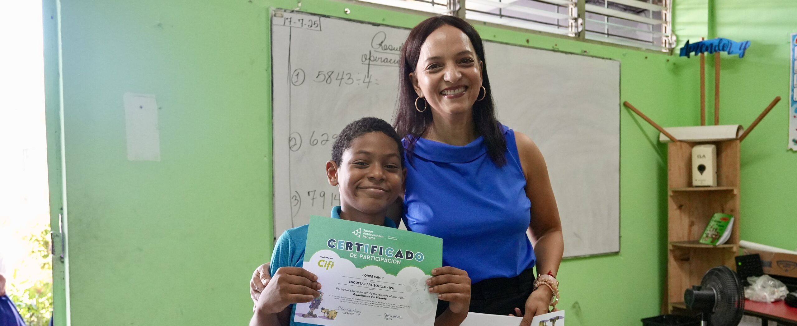 CIFI y Junior Achievement Panamá impulsan conciencia ambiental en jóvenes con programa Guardianes del Planeta